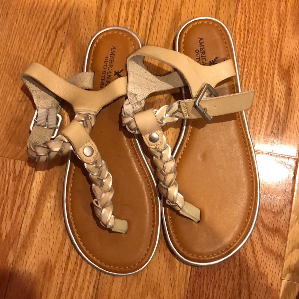 Thong Sandals *NEVER WORN*